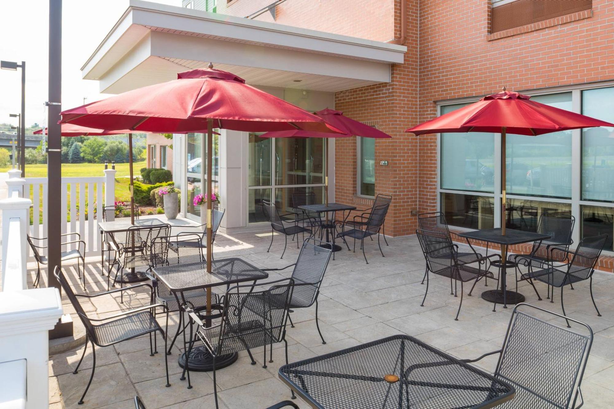 Towneplace Suites By Marriott Providence North Kingstown Exterior foto